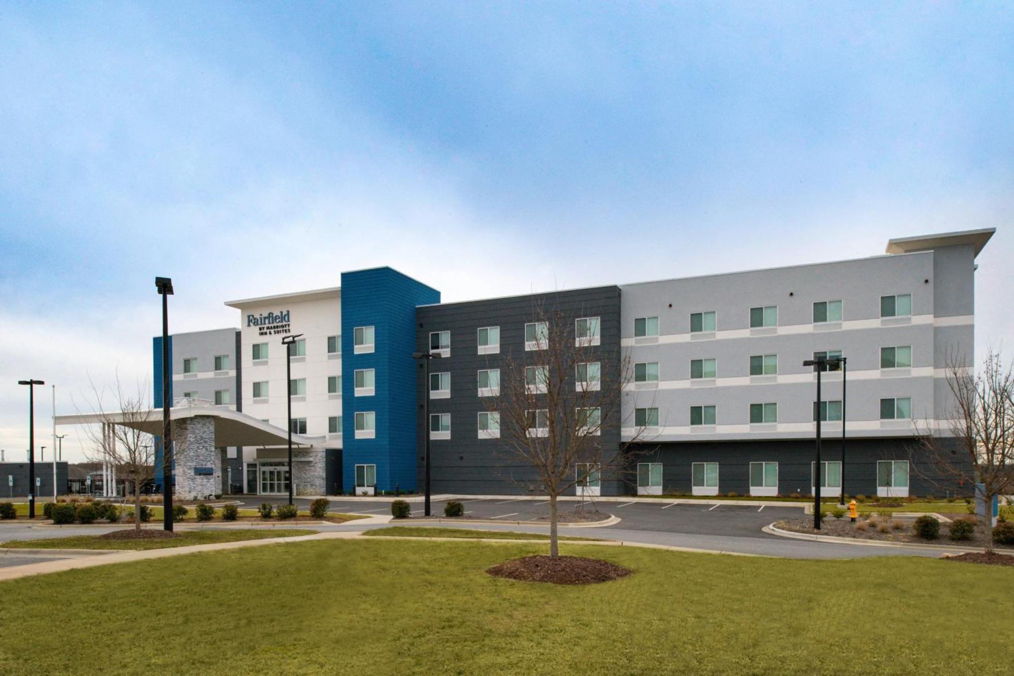 Fairfield Inn & Suites By Marriott Charlotte University Research Park Zewnętrze zdjęcie